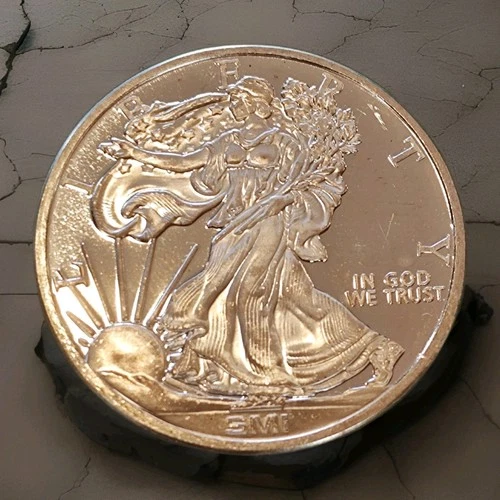 1 OzT .999Fine Silver Round Sunshine Mint Silver Eagle Style One Troy Ounce