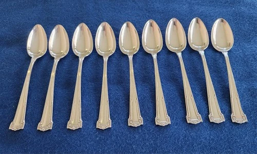 9 Demitasse Spoons Sterling Silver 90 grams Dauphine (1916) by Wallace
