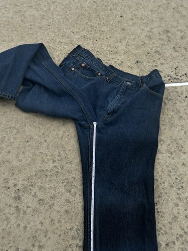 Jean homme Levi's 505 coupe régulière, taille 35x31 étiquette 36x32 bleu denim délavé moyen - Photo 24/24