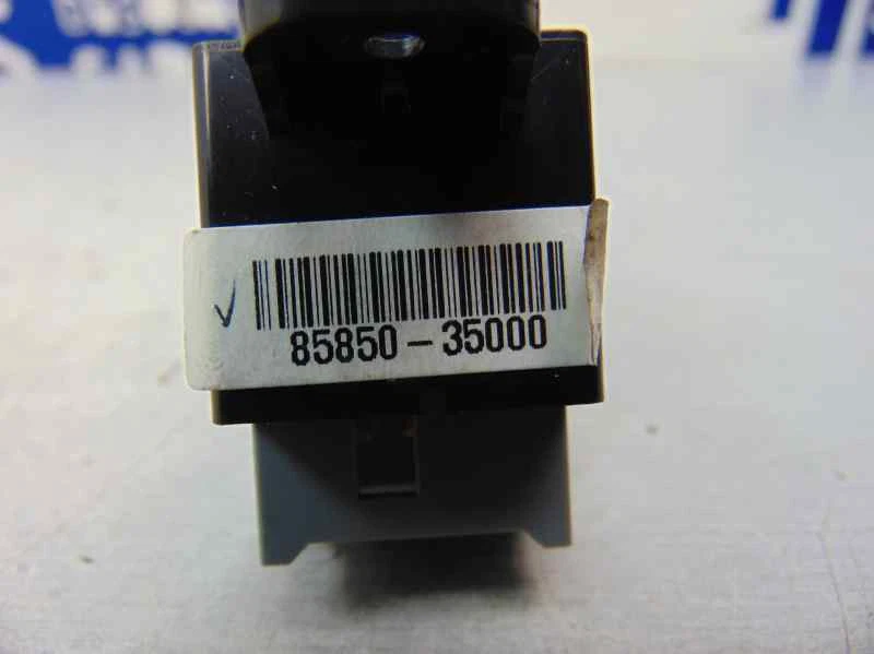 85850-35000 Mando Elevalunas Trasero Izquierdo para SSANGYONG TIVOLI 2017 177966 - Imagen 4 de 4