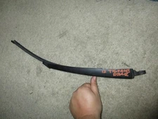 07 08 09 10 11 12 VW TIGUAN REAR WIPER BLADE AND CONNECTOR PIECE OEM