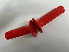 MX VINTAGE STYLE RED 1/2 WAFFLE GRIPS SUZUKI RM RMZ PE SP RMX TM DR DS TC 7/8"