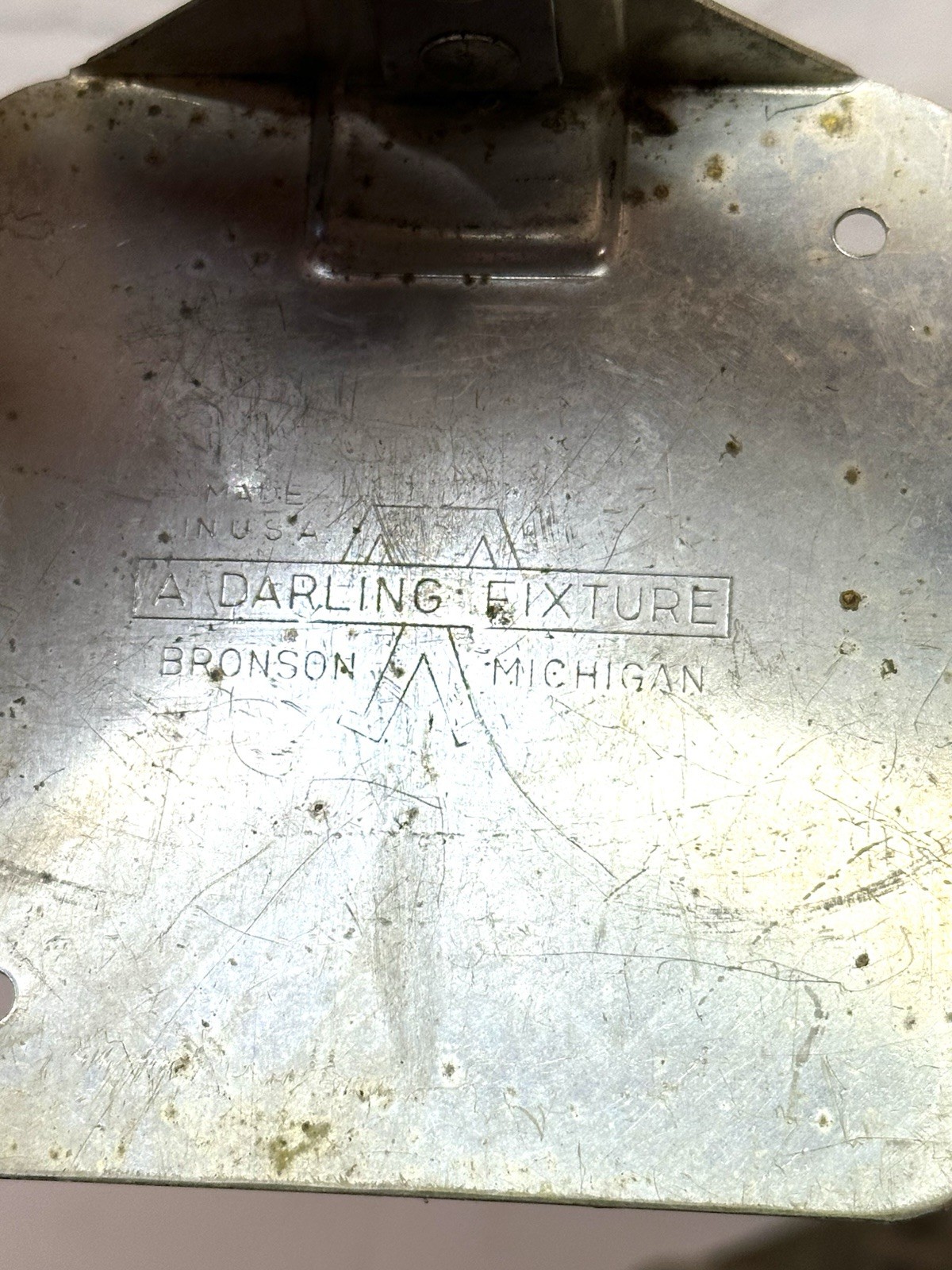 (2) VTG 1950s METAL STAND UP CLOTHING STORE PRICE SIGN FRAMES DARLING MI USA 10”