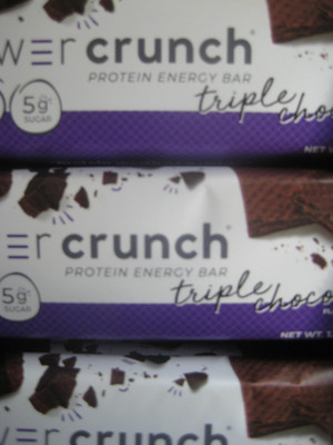 LOT OF 36 POWER CRUNCH TRIPLE CHOCOLATE PROTEIN ENERGY BARS     08/26