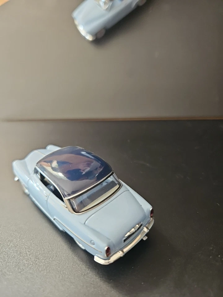 Model 1/43 Simca Aronde Grand Large 1953 - Immagine 3 di 4