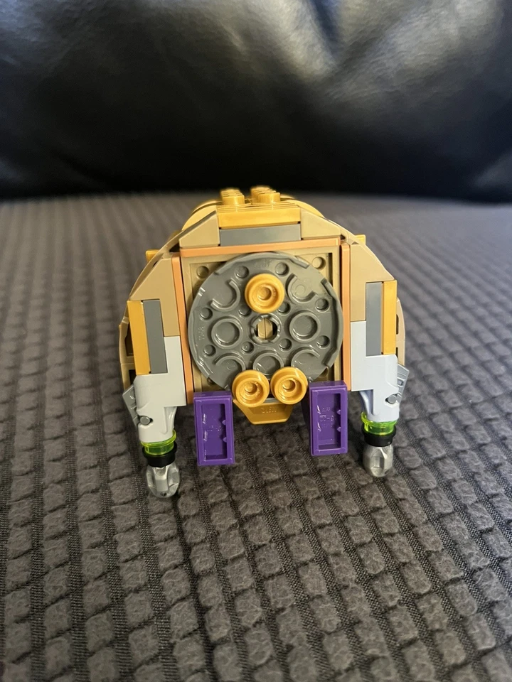 Minifigura Lego Marvel Super Heroes MODOK (construida en ladrillo con pegatinas) 76153 Foto 3 de 3