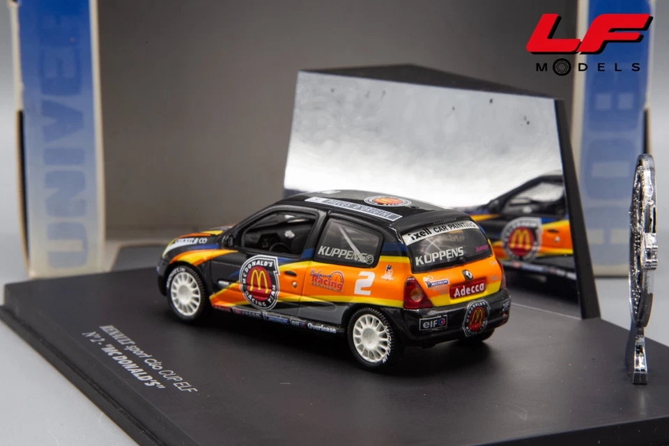 1:18 Renault Sport Clio Cup Elf N°2 "Mc Donalds" - Universal Hobbies - Immagine 2 di 3