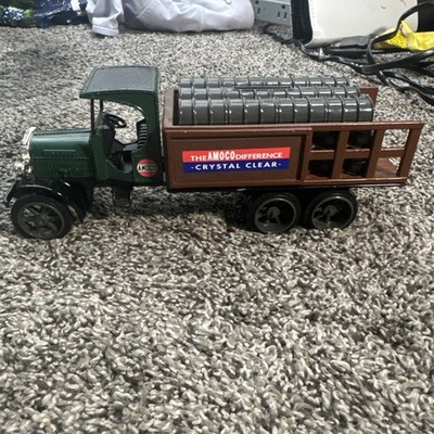 Ertl 1925 Kenworth Amaco Stake Truck Bank 7.5''
