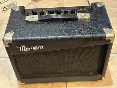 Belcat Maestro M-15 Practice Guitar Amplifier Combo Solid-State 8 Ohms 15W RMS