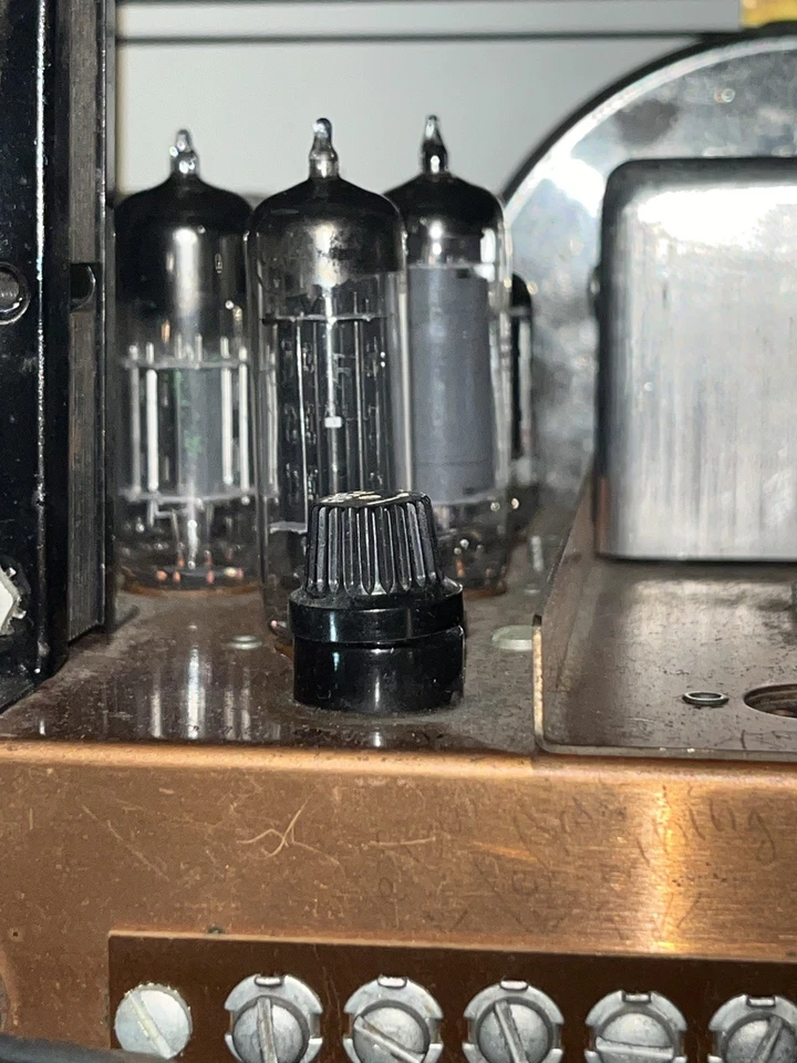 R. L. DRAKE CO- MIAMISBURG OHIO MODEL 2-A COMMUNICATIONRECEIVER - Image 4 of 4