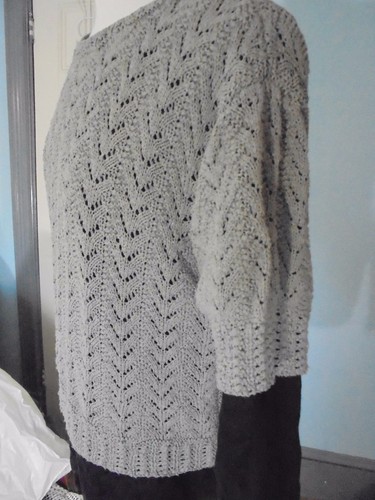 hand knit AUTUMNMIND Size L lace top Neutral taupe Nylon Ribbon KATIA yarn NEW - Picture 2 of 10