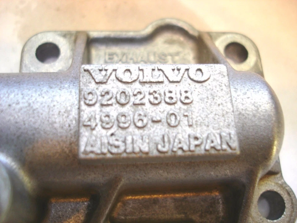00-04 VOLVO OEM S40 V40 EJE DE LEVA DE ESCAPE AJUSTE SOLENOIDE VÁLVULA CVVT 9202388 Foto 2 de 4
