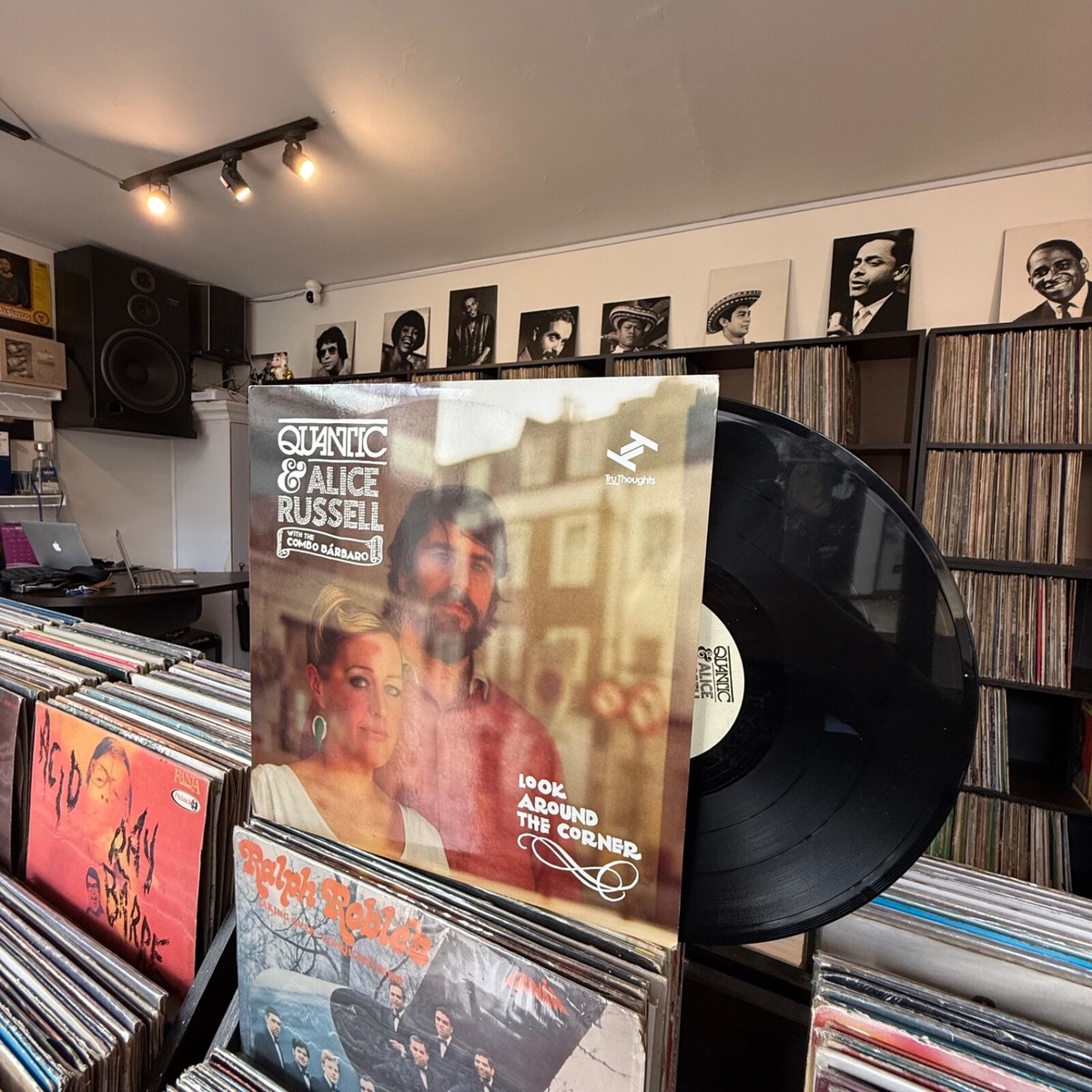 アナログ2LP Quantic & Alice Russell Look Around The Corner | Quantic & Alice Russell | Quantic