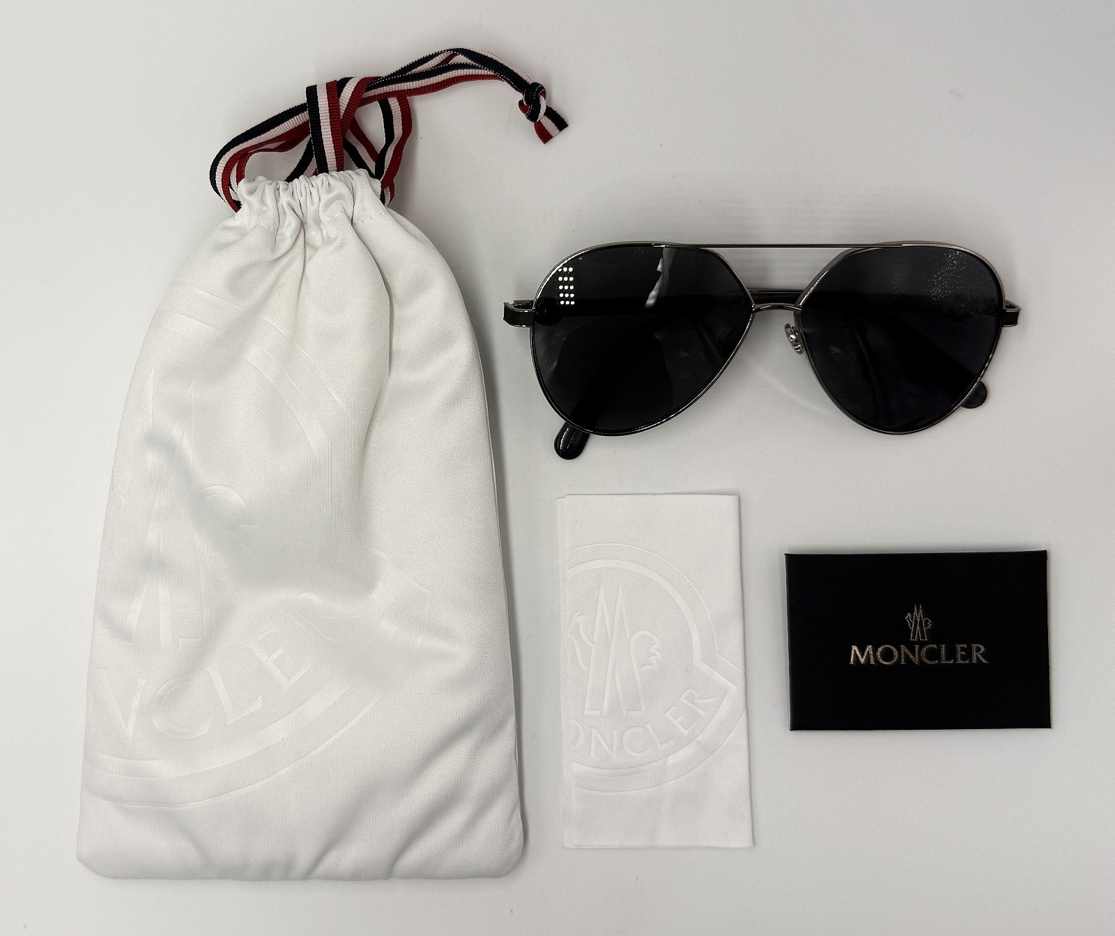 Authentic MONCLER Vizta ML0263 14A Silver w/Gray Lens Metal Aviator Sunglasses thumbnail 7