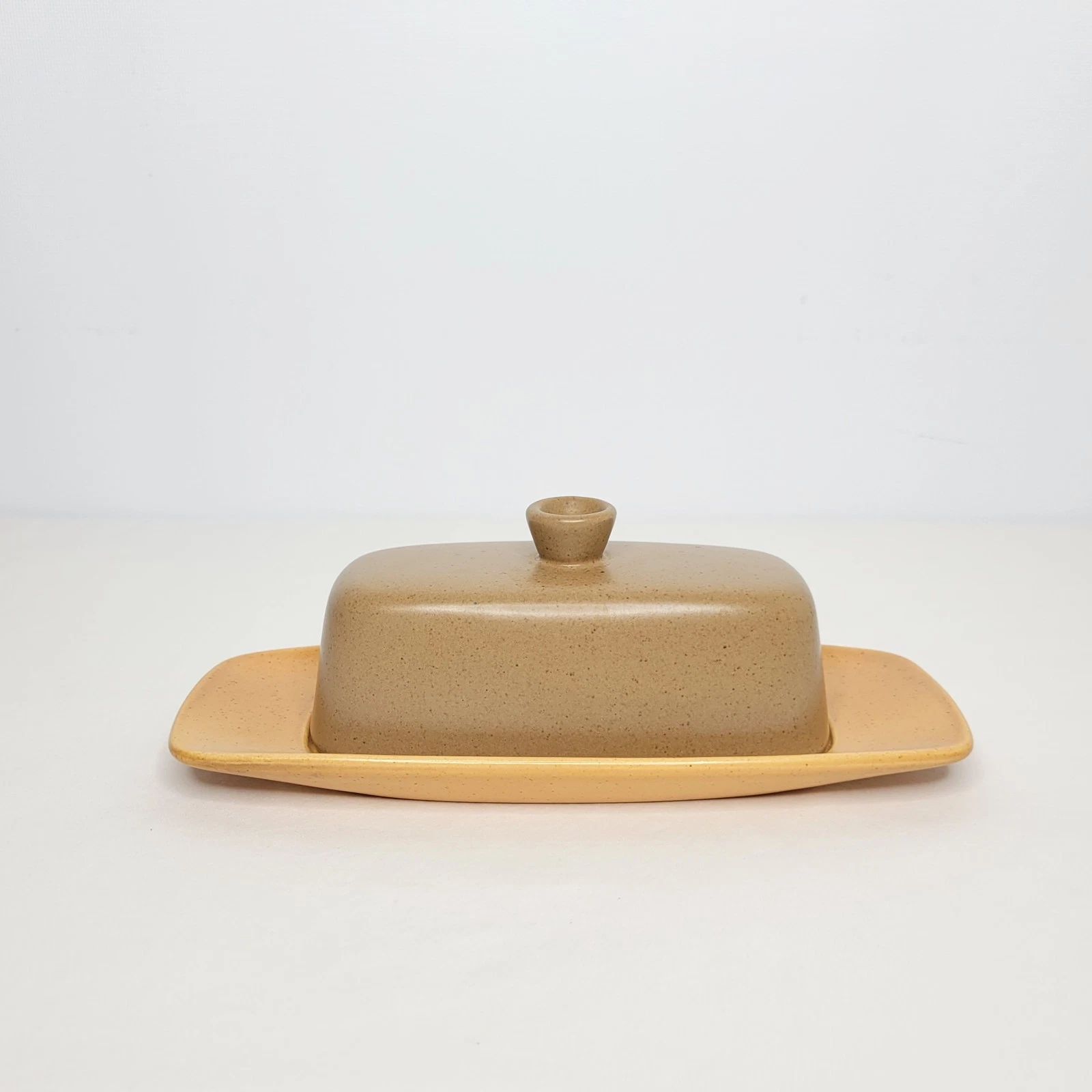 Metlox Poppytrail California Tempo Walnut Terracotta Covered Butter dish