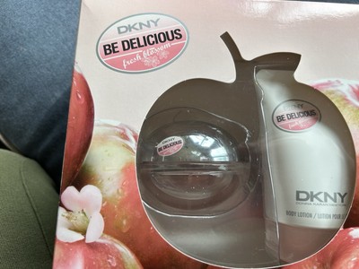 DKNY Be Delicious Fresh Blossom PARFUME And Body Lotion Sets.