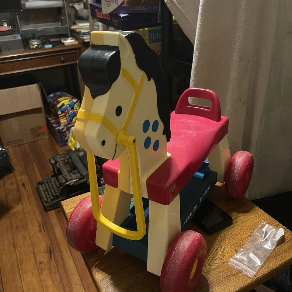 Brinquedo vintage 1973 Fisher Price passeio a cavalo - Imagem 3 de 4