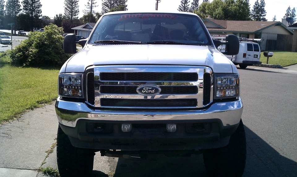 Blemish SUPERDUTY GRILLE 2006 style F250 FORD CHROME CONVERSION FITS 1999-2004 - Image 3 of 3