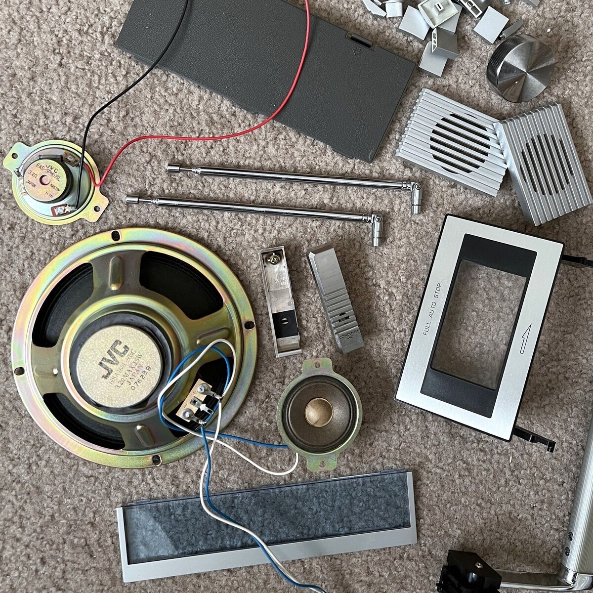 Parts for JVC RC-838JW and Nordmende RK-4186 vintage boombox Parts for JVC RC-838JW and Nordmende RK-4186 vintage boombox