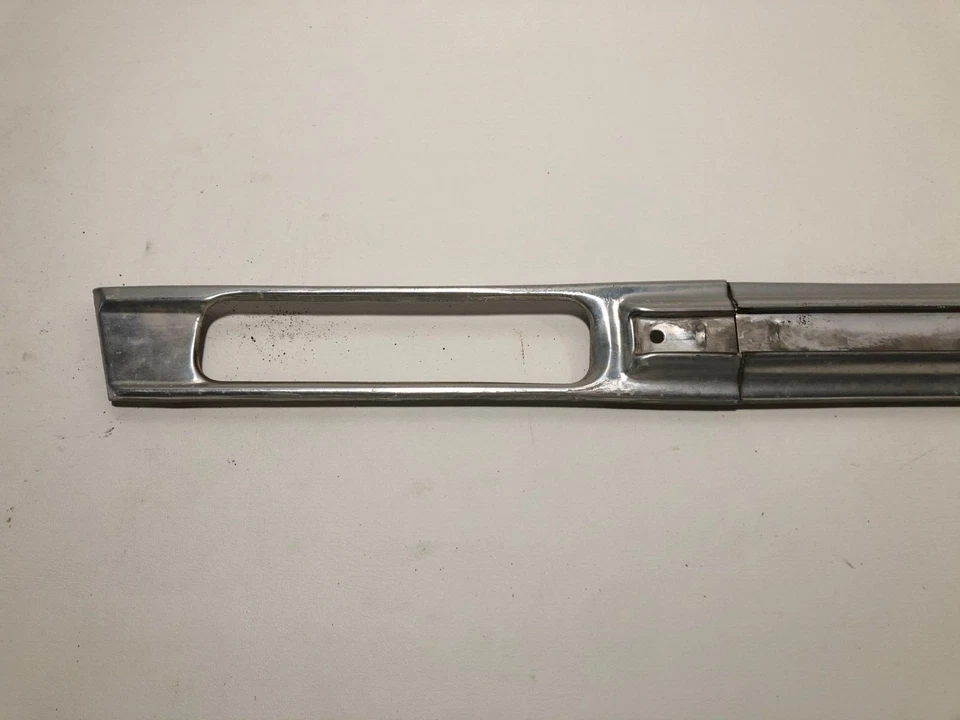 Отделка крыла водителя 1973-1979 Ford F100 F150 XLT - Изображение 2 из 4