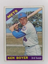 1966 Topps #385 Ken Boyer