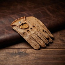 Men  s Driving Leather Gloves   Tan Deerskin, Handcrafted