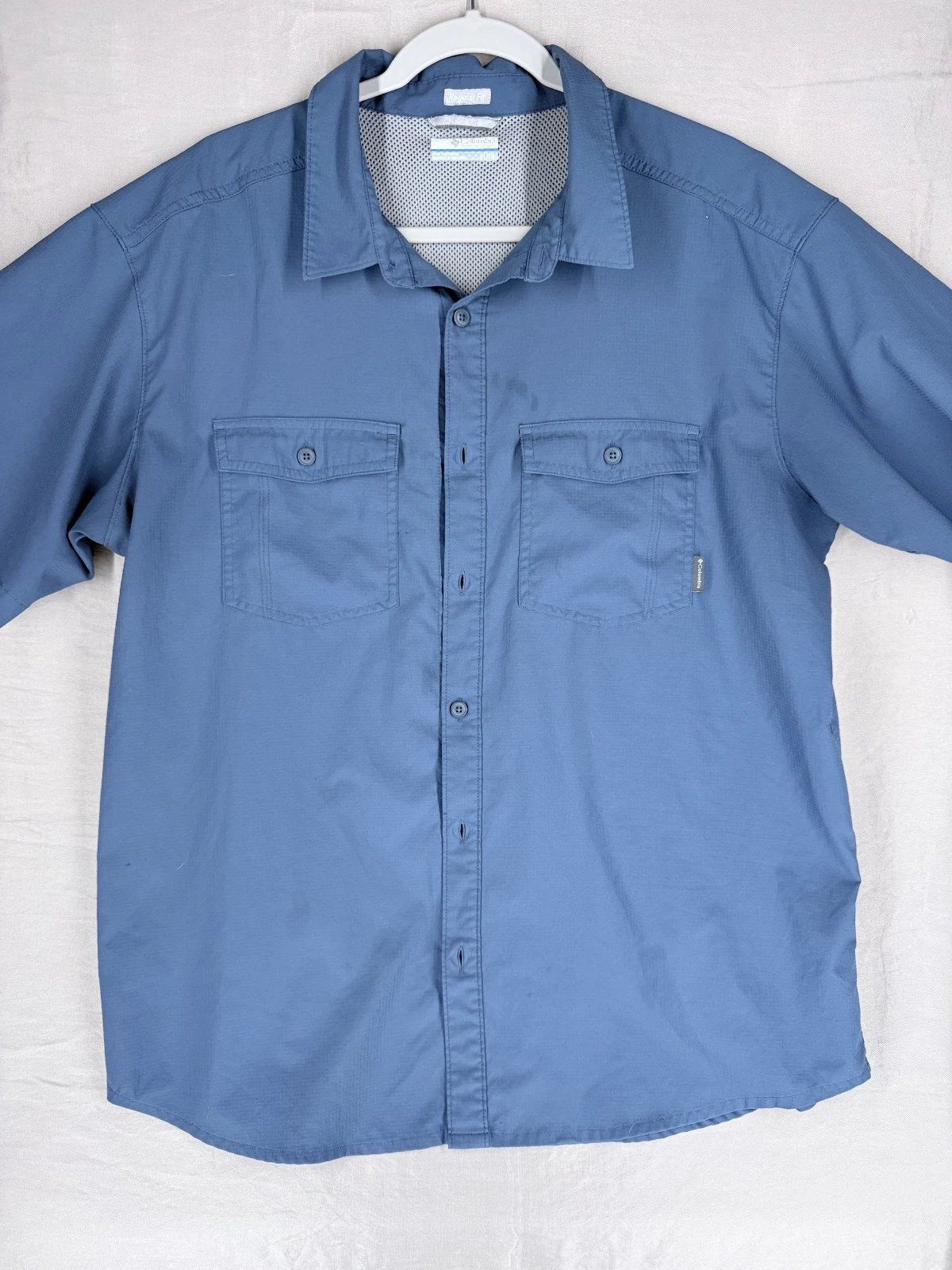 Columbia Shirt Short Sleeve Men's XL Button Up Fishing Vented Hiking Camp Blue
