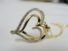 Round Cut Simulated Diamond Pretty Heart Pendant Chain In 14k Yellow Gold Plated