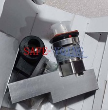 One NEW Danfoss pressure sensor MBS3153 060G4412 0-10bar