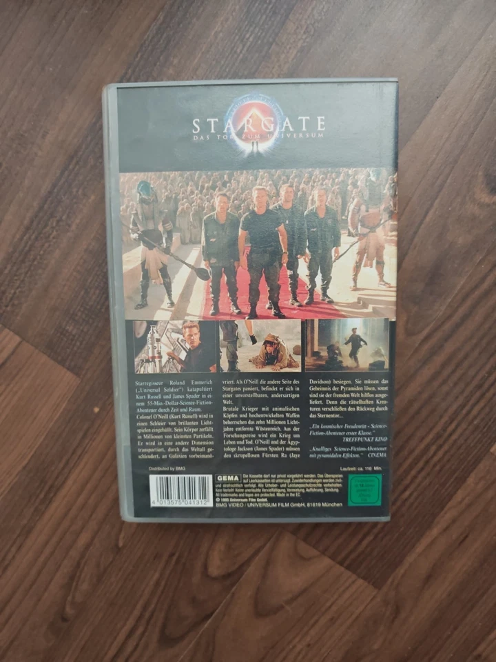 Stargate Das Tor zum Universum Kurt Russell  VHS zustand gut - Bild 3 von 3