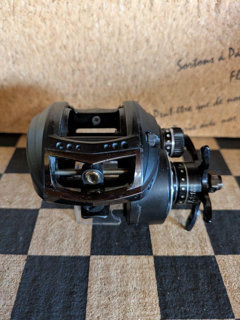 Abu Garcia Revo MGX-L 7.1:1 Reel - Used, Smooth Performance Abu Garcia Revo MGX-L 7.1:1 Reel - Used, Smooth Performance