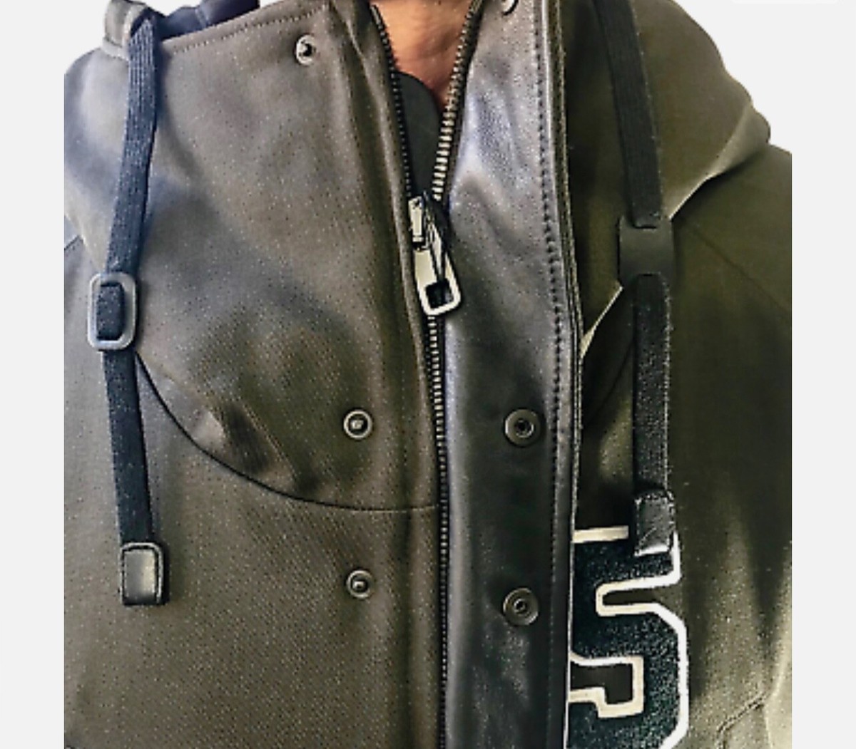 Dolce and Gabbana Green Hooded Zipper Love Patches Size 50 Dolce and Gabbana Green Hooded Zipper Love Patches Size 50