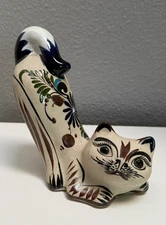 Tonala Mexican Pottery Hand Painted Cat Folk Art 5.5" Signed Maieds
