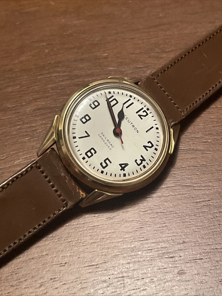 Reloj Accutron Railroad Vintage Caja Llena Oro 10k N2 Foto 3 de 4