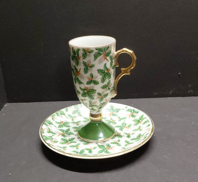 Inarco Demitasse Cup and Saucer Porcelain Holly Leaves and Berries E-943 Vtg