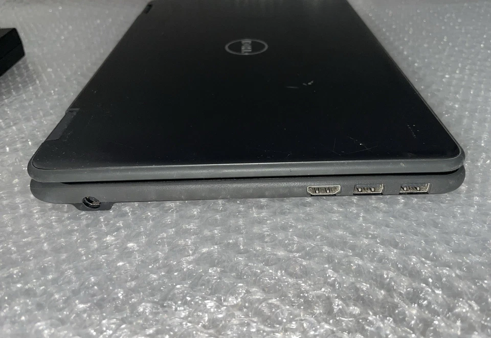 Dell Latitude TOUCH 3190 2 in 1 Laptop 11.6" HD N5000 4gb 128gb SSD Windows 11 - Image 3 of 4