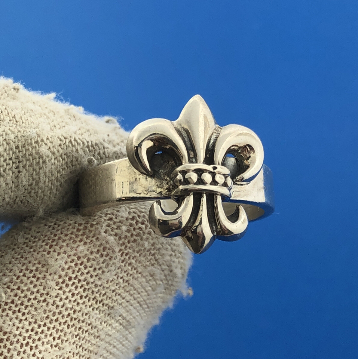 Stacking Ring Fleur De Lis Ring Amazon Fleur De Lis Ring, French - Main Image