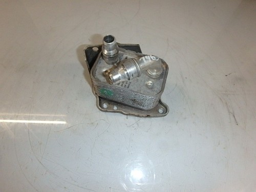 Ölkühler BMW E81 120i E90 320i E60 E61 520i 2,0 7574115 N43B20A B8316000