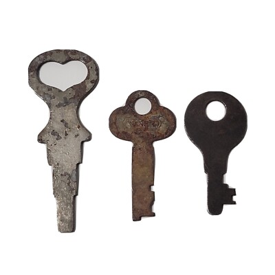 3 Vtg Unique Flat Skeleton Keys Including One Eagle, One Yale, One Heart Shape