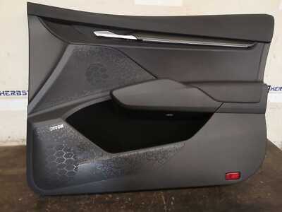 Skoda Enyaq iV T�rverkleidung T�rpappe Coupe 5LB867014AF XZP Rechts Vorne 282127
