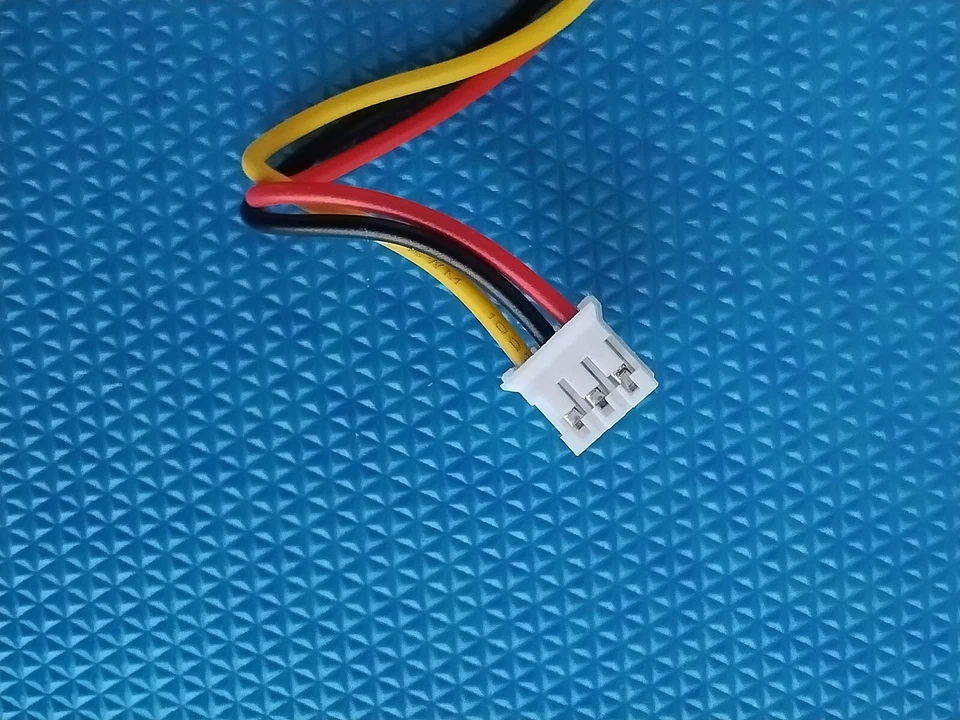 Akku Lipo 1000mAh 3.7V  Stecker PH 2.0  3Pin 703144 - Bild 2 von 2