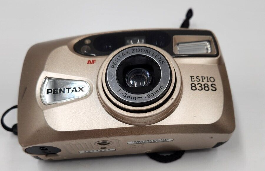 美品PENTAX ESPIO 838S コンパクトフィルムカメラ 純正ケース付き Pentax Espio 838S Point & Shoot 35mm Auto Focus Film Camera with