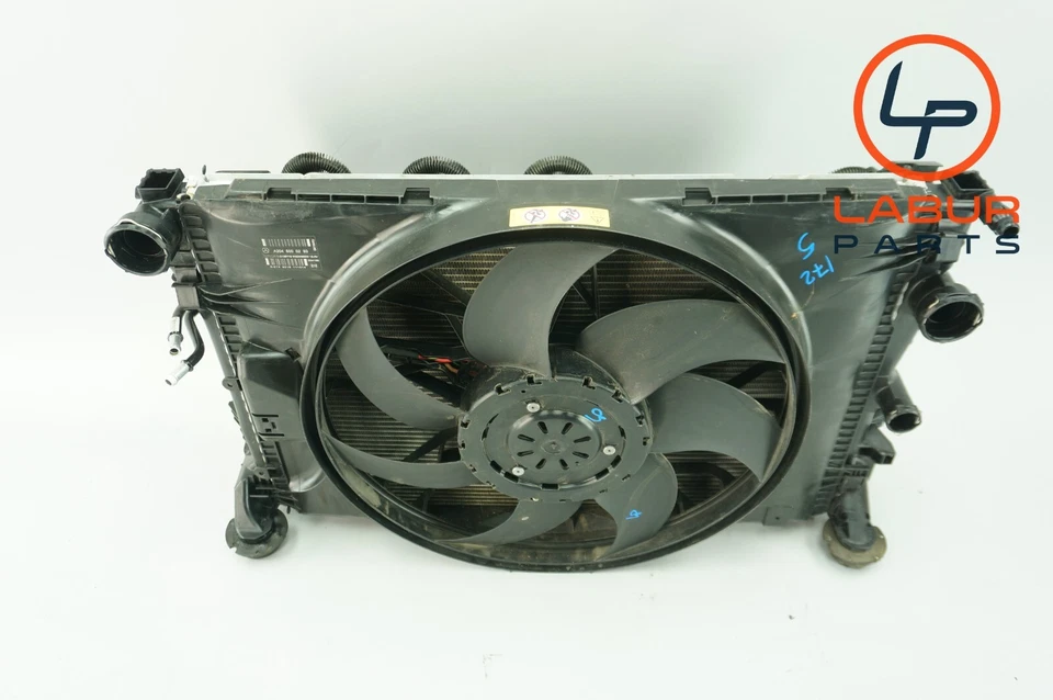 R172 12-16 梅赛德斯 SLK350 空调冷凝器散热器和风扇 Z6054 — 第 3/4 张图片