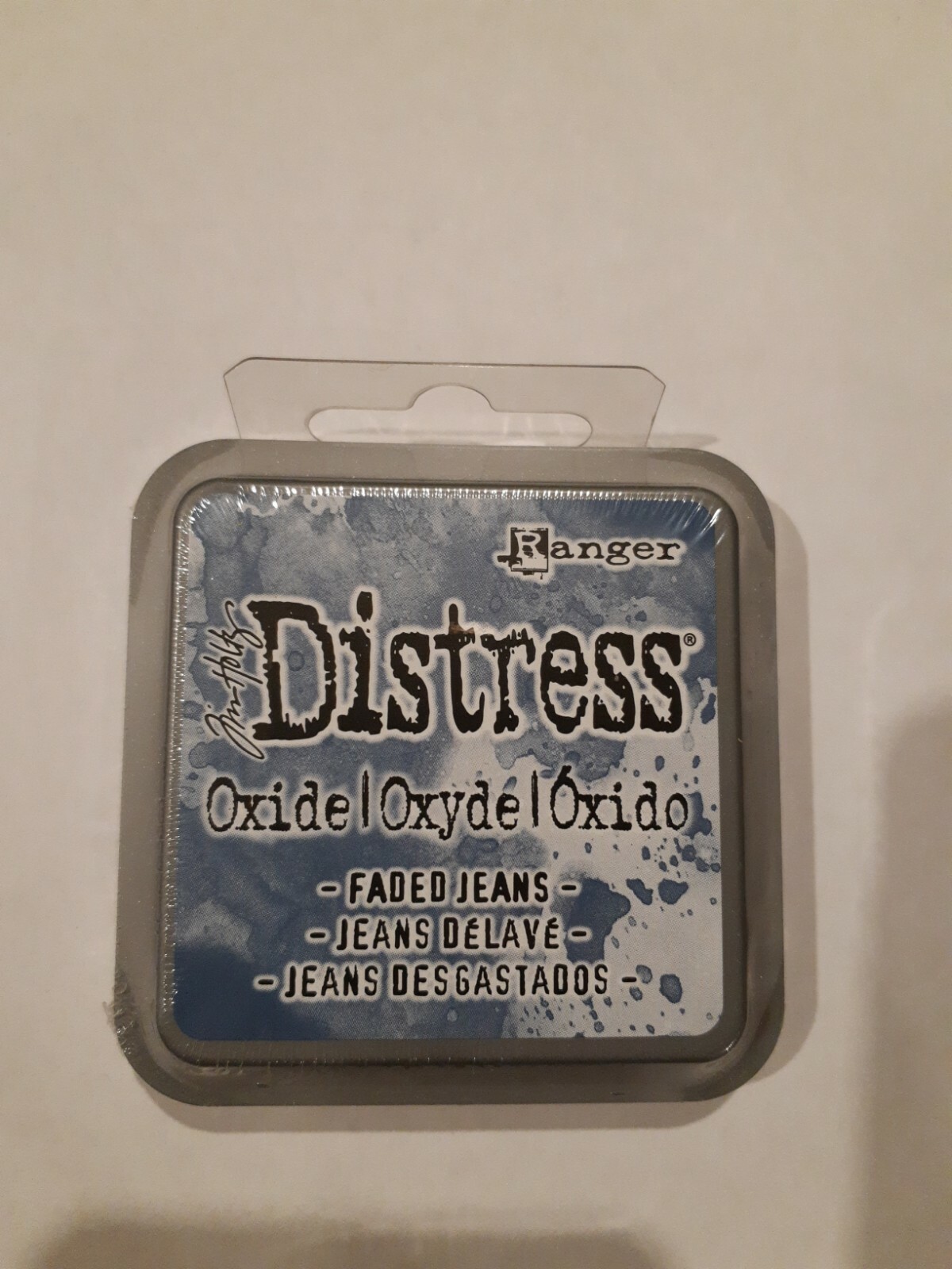 TIM HOLTZ DISTRESS OXIDE INK PAD FADED JEANS FULL SIZE 3"" x 3"" BNIP *LOOK*