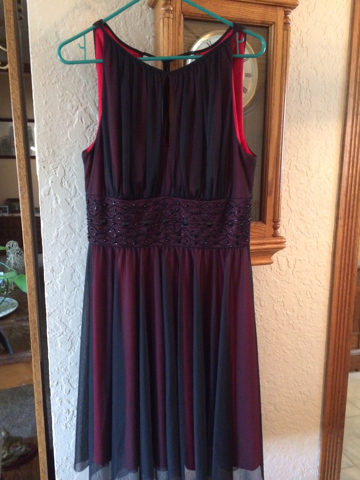 Jessica Howard Wine Colored Cocktail Dress Red Lining Beaded Bodice