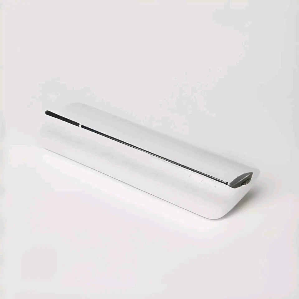 Lynx Black Cat Titanium Driver 9* RH Graphite Shaft 44" Flare Stabilizing - Image 2 of 4