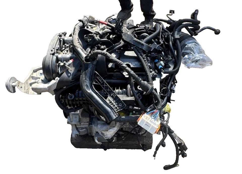 2018-2022 Volvo XC60 OEM 2.0L Turbo Engine 80K Miles - Image 2 of 4
