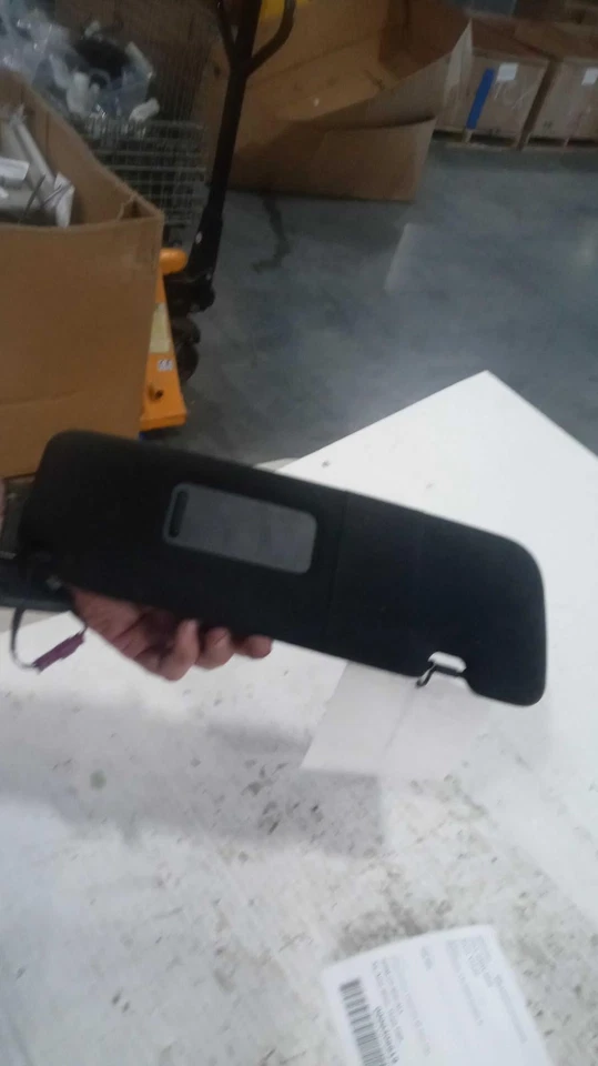 2015 BMW 650i Black Used Sun Visor OEM Part #367027 138K Miles Foto 2 de 4