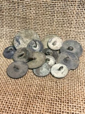 Dug Rev War Buttons From Charleston South Carolina Colonial American