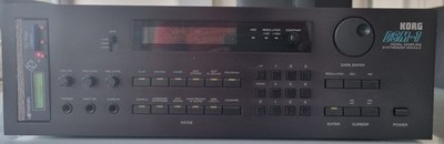 Korg DSM-1 Rack-Sampler + HxC-Emulator mit kompletter Library auf SD-Karte